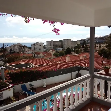 Vista Oceano Apartment Funchal (Madeira)