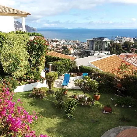 Vista Oceano Apartment Funchal (Madeira)